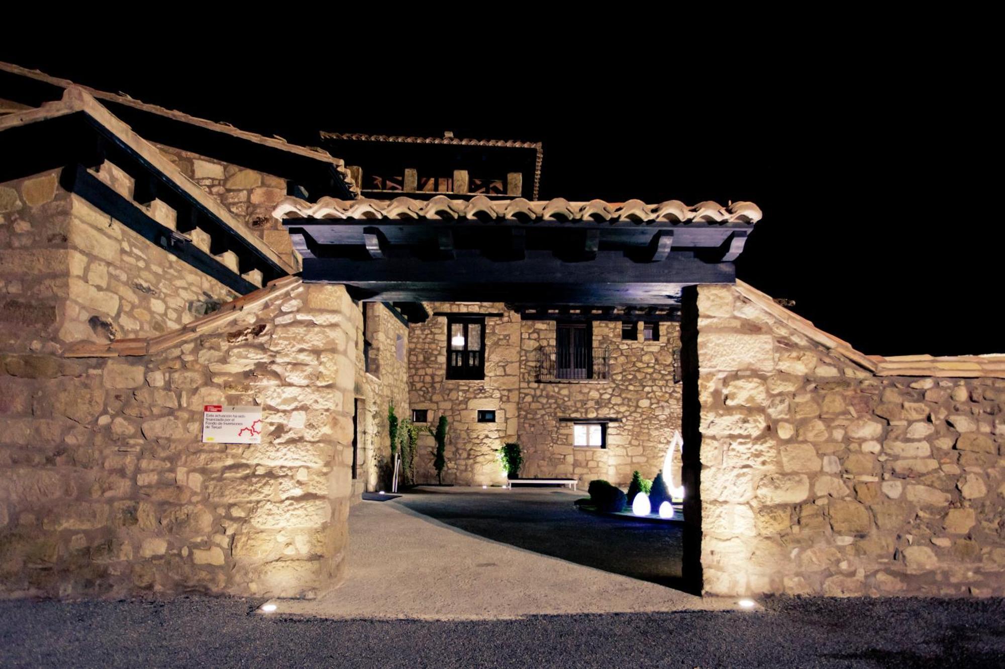 Hotel Restaurante Masia La Torre Mora de Rubielos Esterno foto