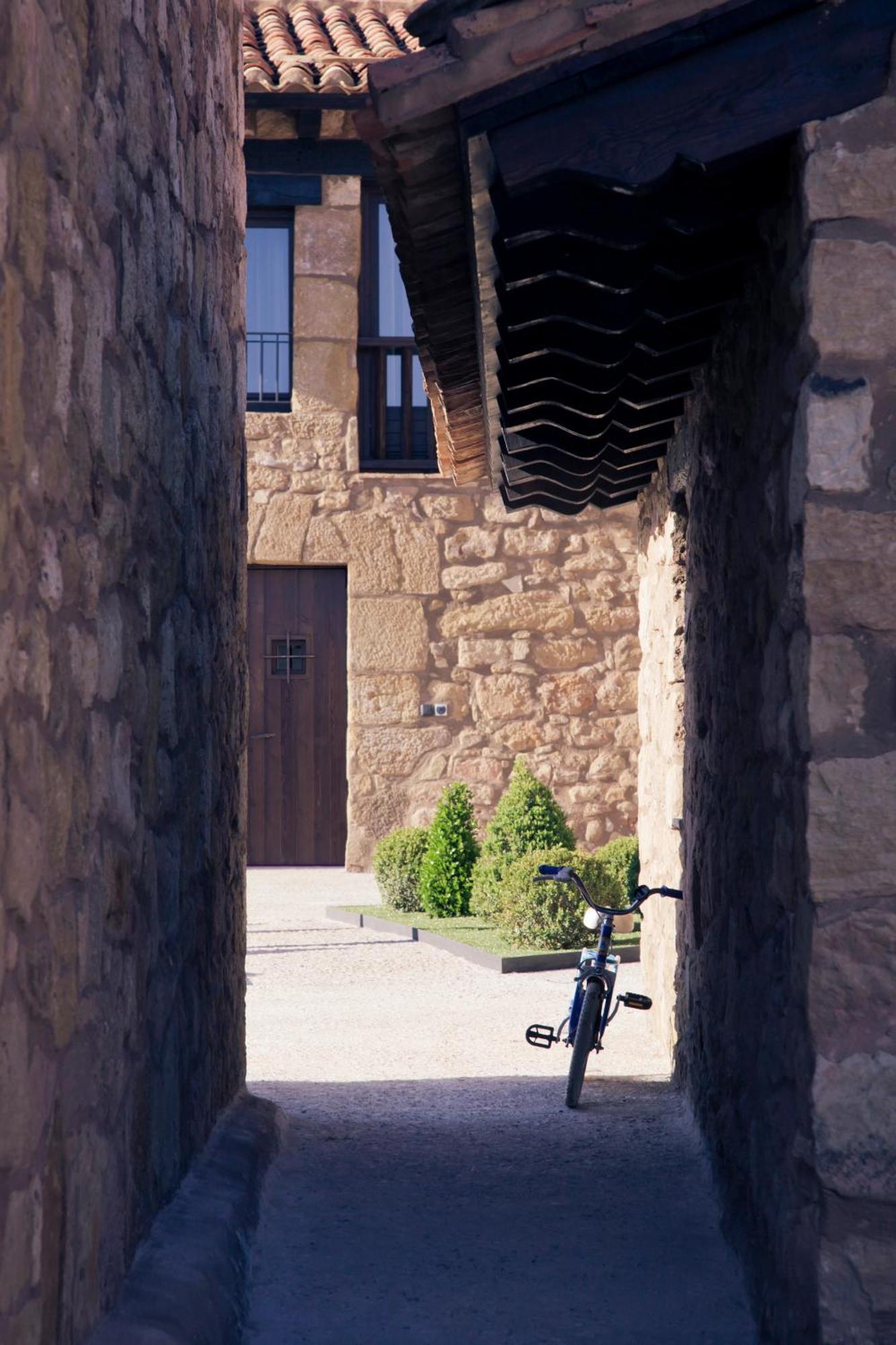 Hotel Restaurante Masia La Torre Mora de Rubielos Esterno foto